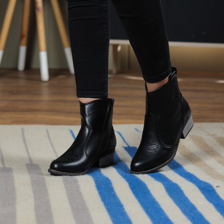 Texas Kökenli Ayakkabılar Leather embroidered Boots - Black