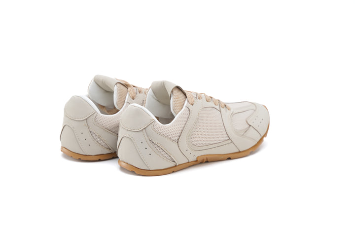 StrideX Beige Sneaker