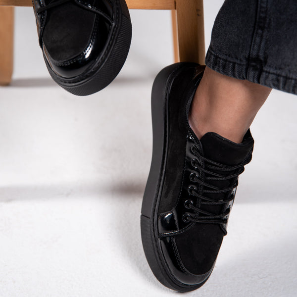 Verve Noir Sneakers