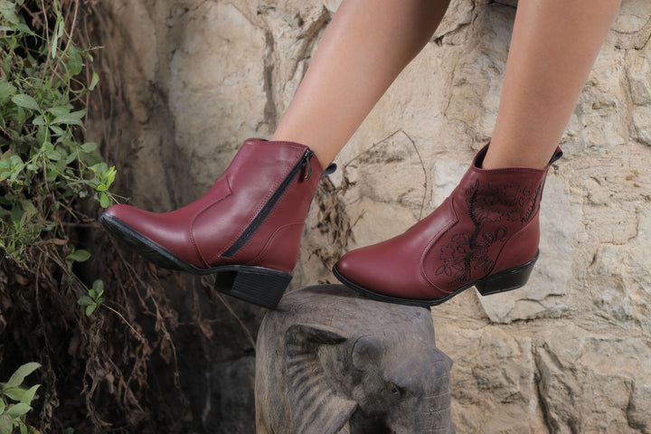 Prairie Rose Booties - Maroon