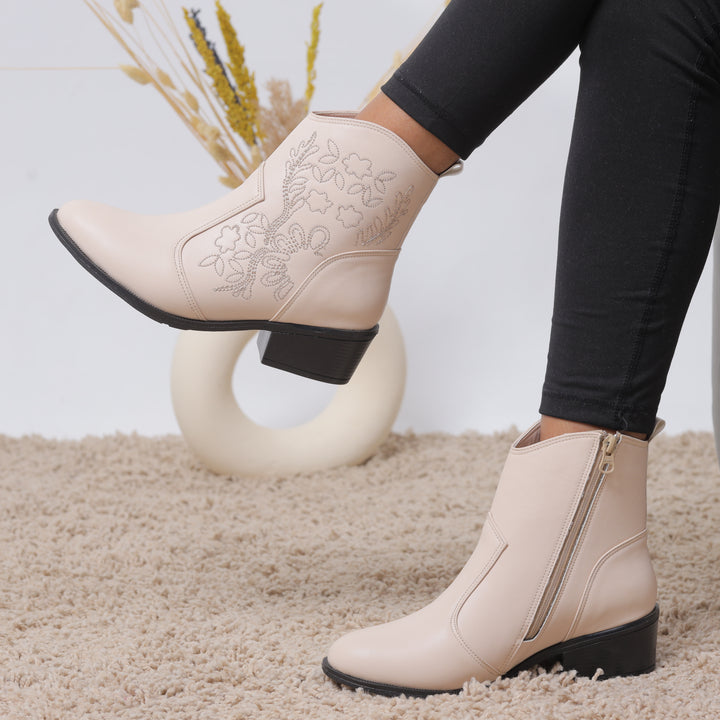 Prairie Rose Booties - Beige