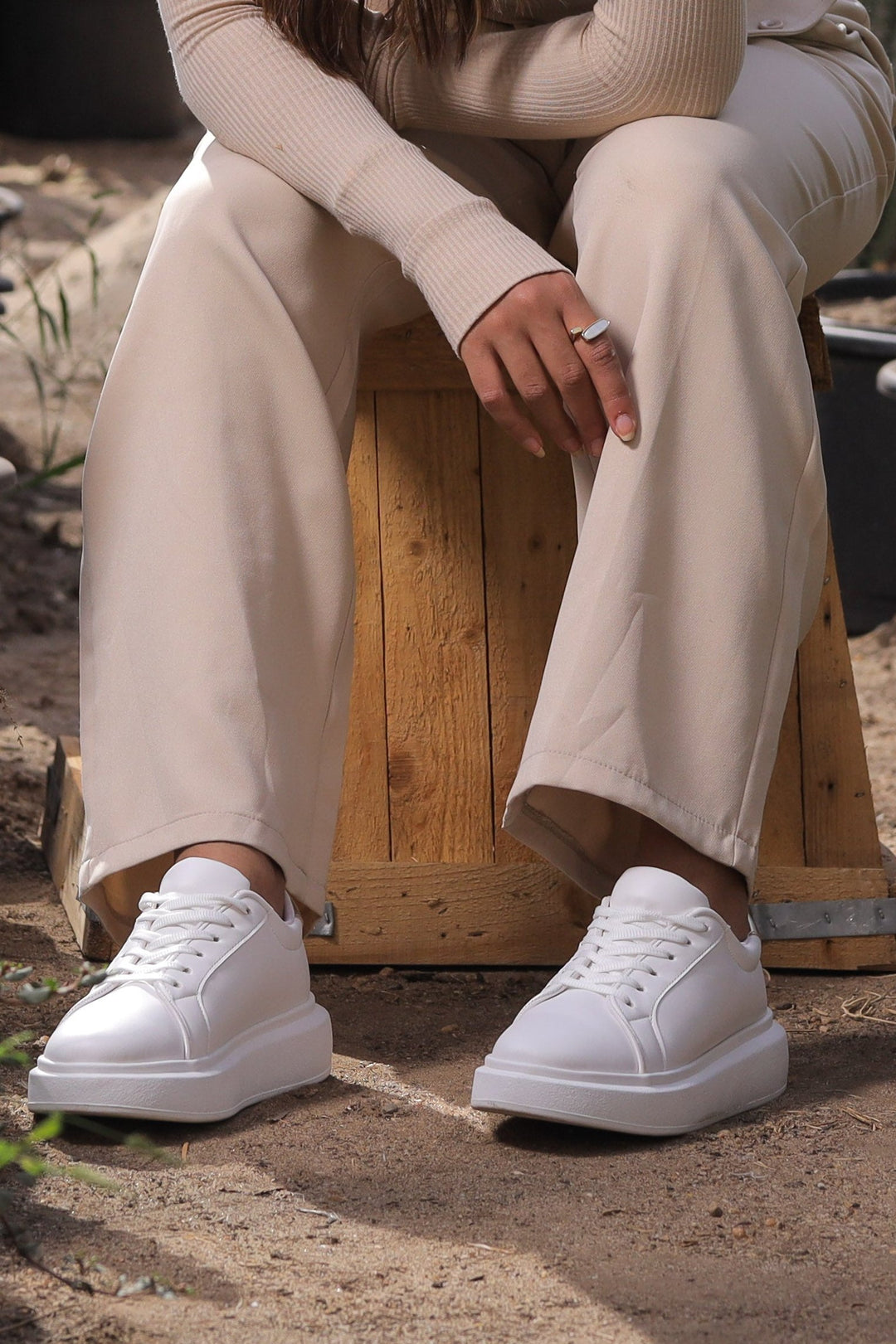 Laidback Luxe Sneakers - White