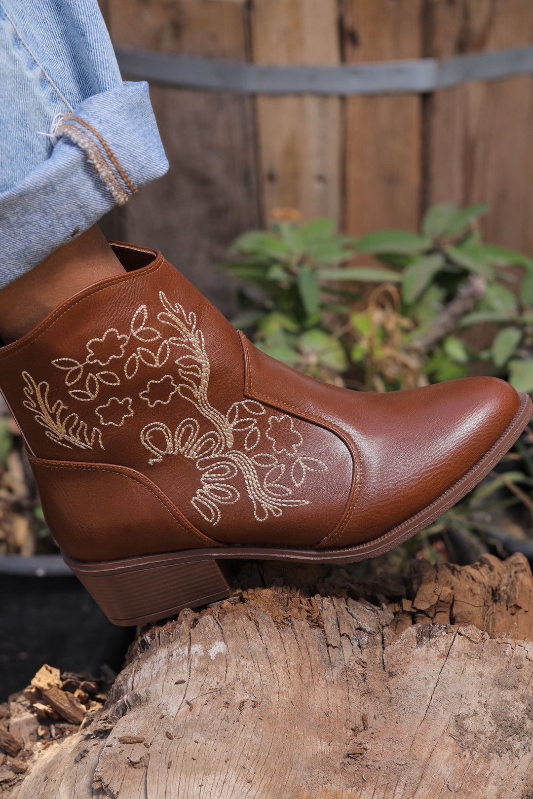 Prairie Rose Booties - Havan