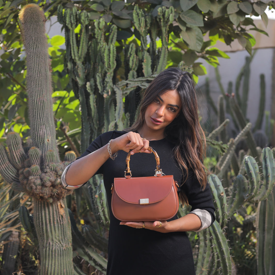 Quintessential Crossbody - Havan