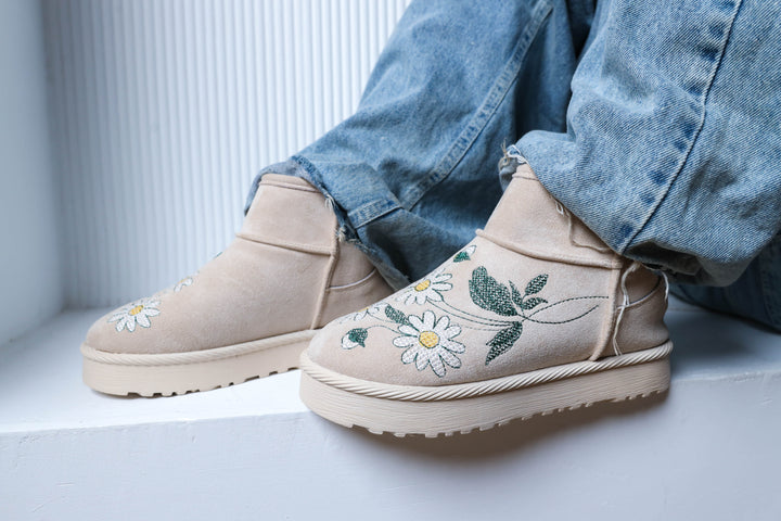 Winter Rose Embroidered Boots - Beige