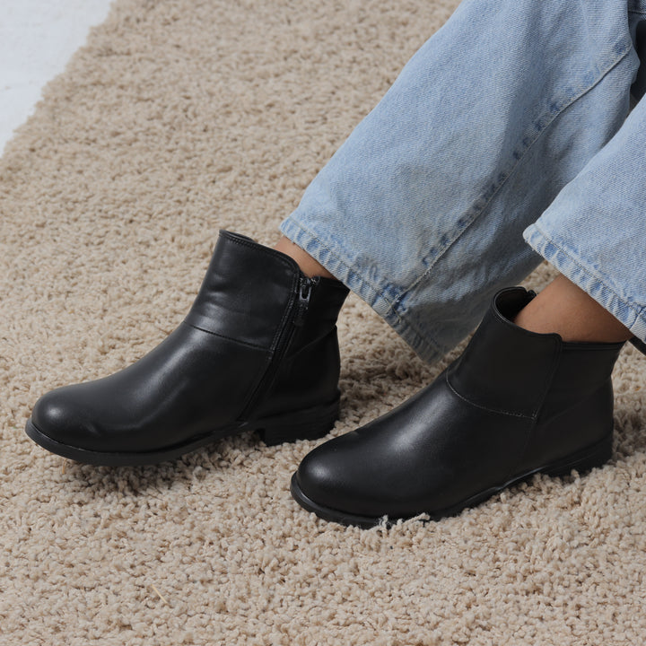 Black Back Zipper Ankle Boots