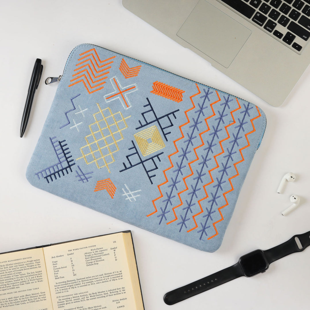 Embroidered Pattern Laptop Sleeve - Babyblue