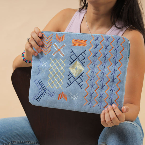 Embroidered Pattern Laptop Sleeve - Babyblue