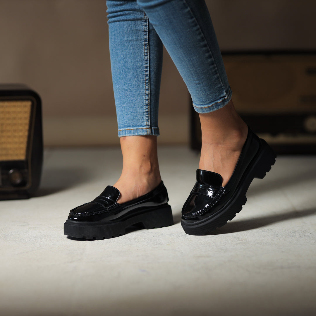 Quality Verne Leather Chunky Loafers - Black