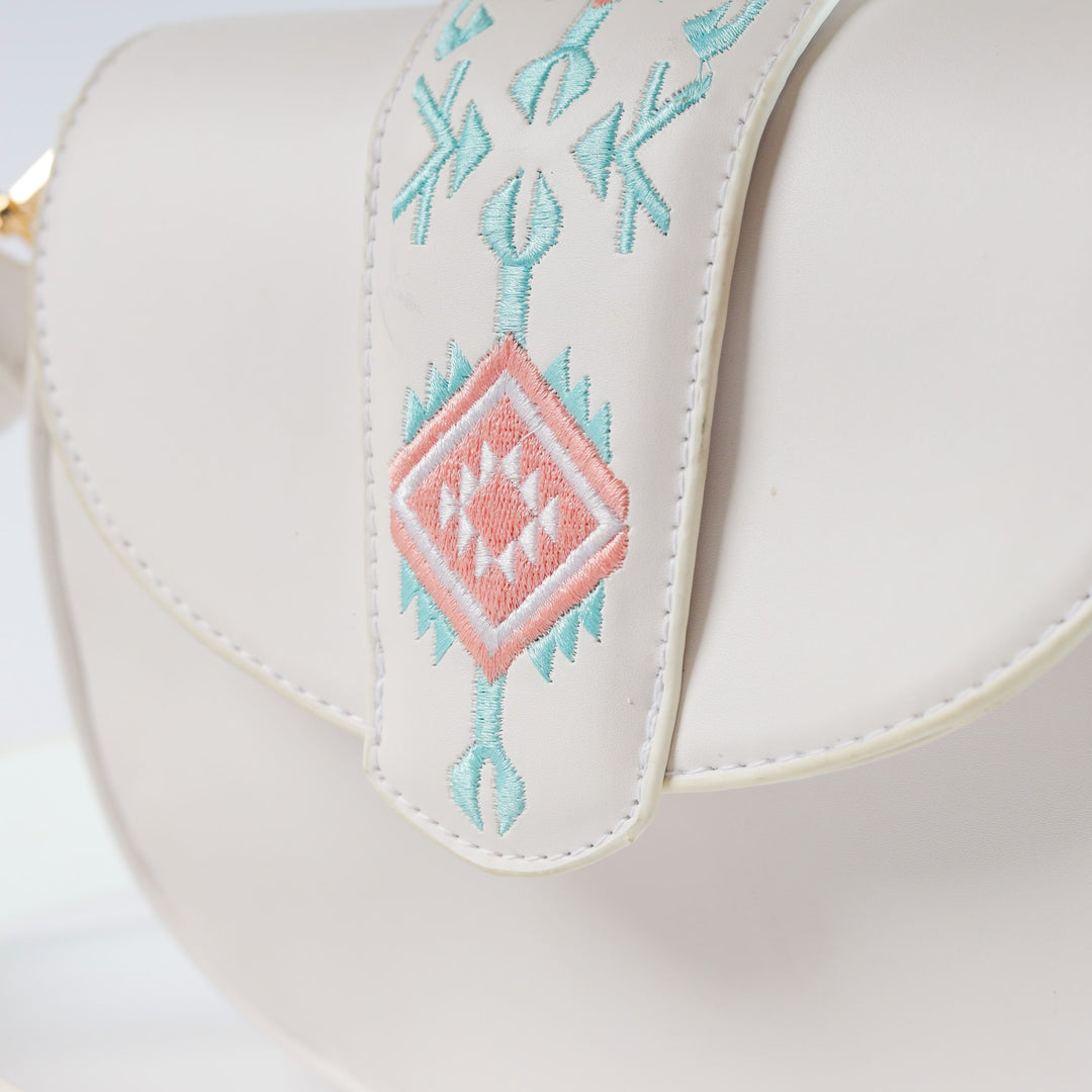 Abstract Embroidered Curved Crossbag - White