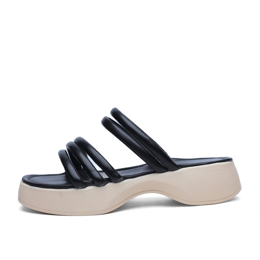 Elegance Stride Sandals Black