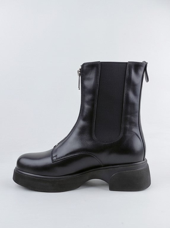 The Raven Chunky Front-Zip Combat Boots | Black