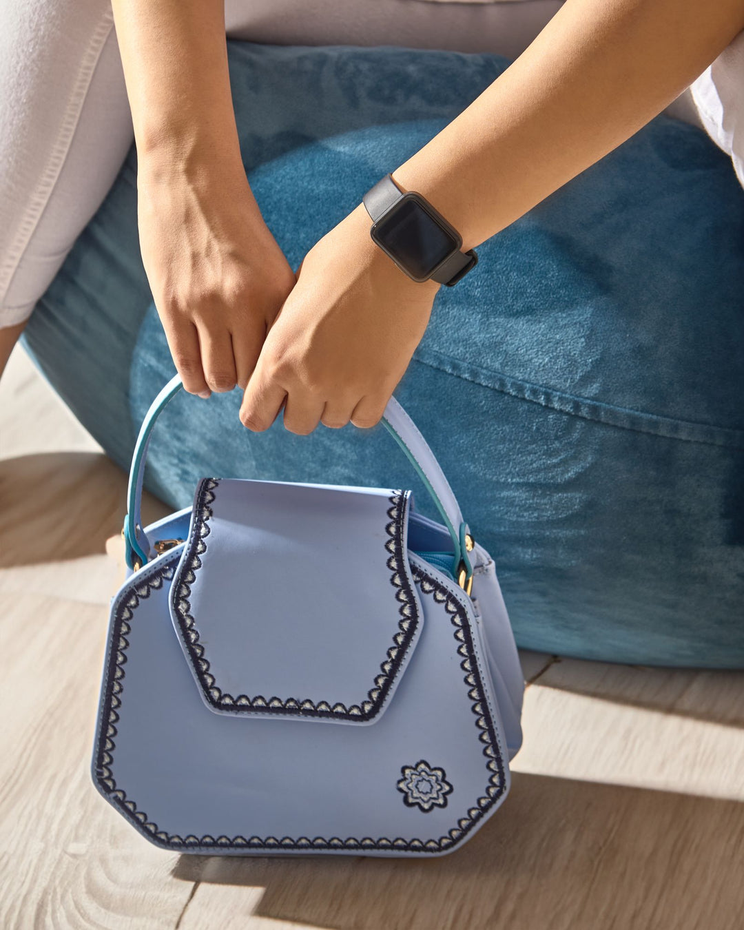 Dikiş | Embroidered Frame Bag - Blue