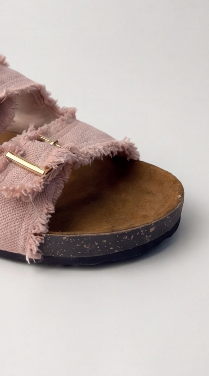 Chic dusty rose canvas sandal