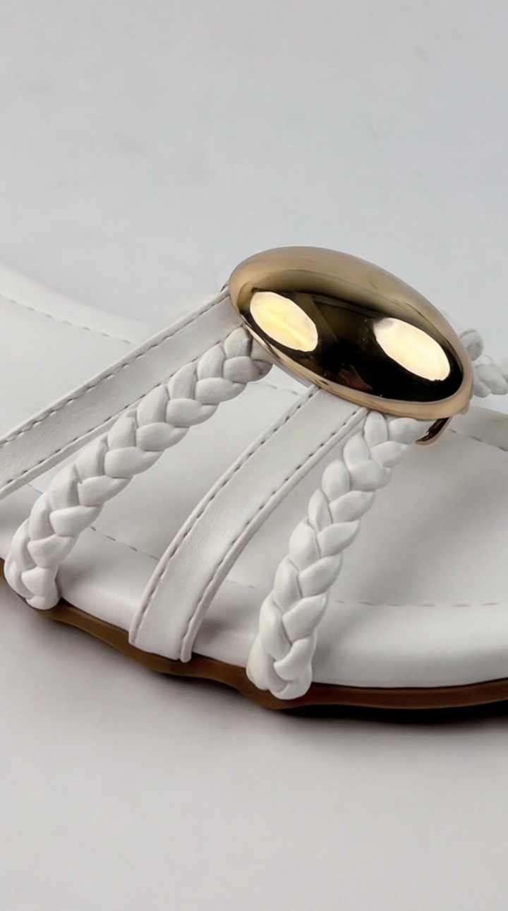 The Onyx Medallion Slide - White