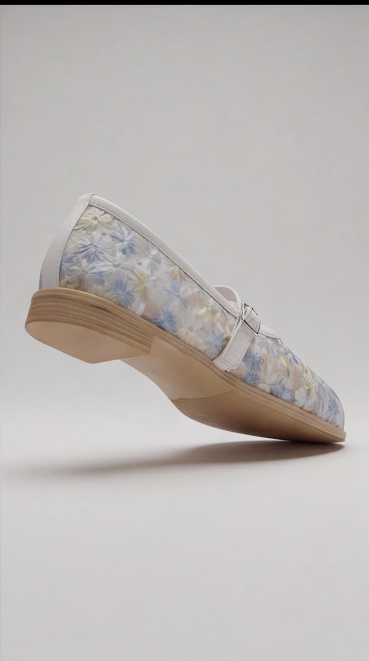 The Ethereal Meadow Flat - Soft Blue
