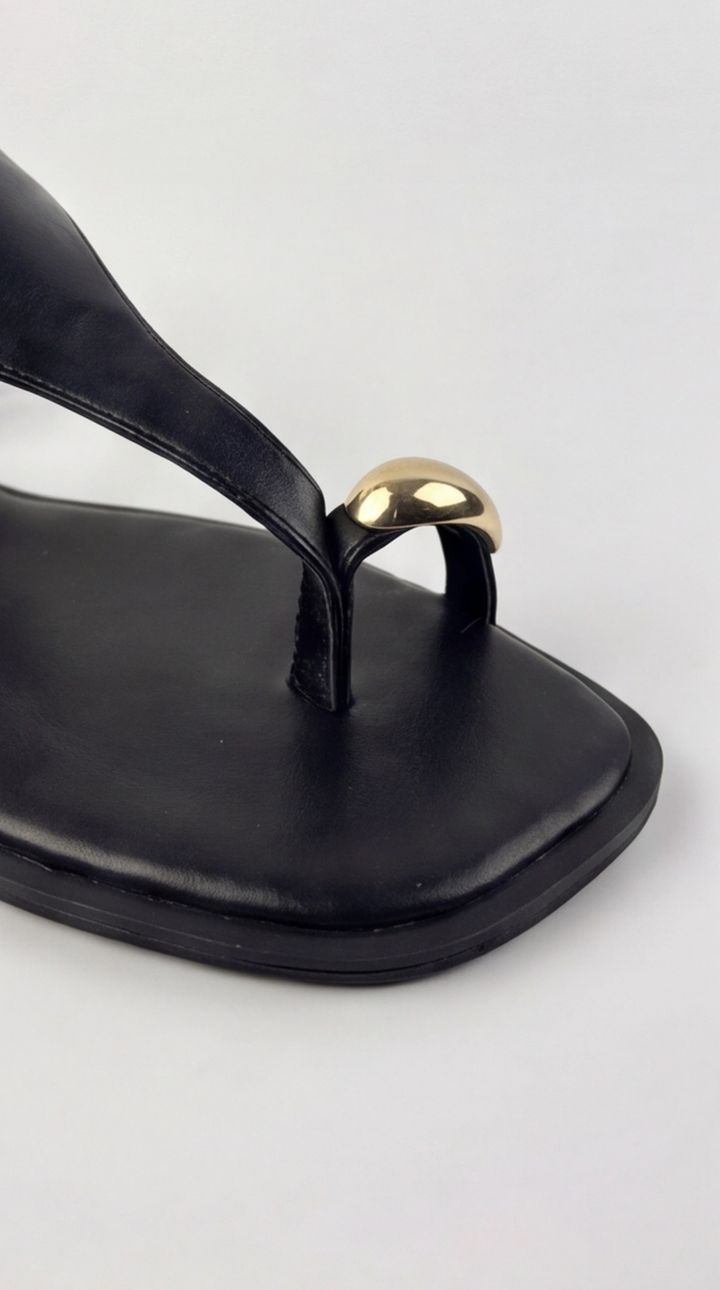 The Aura Slingback - Black
