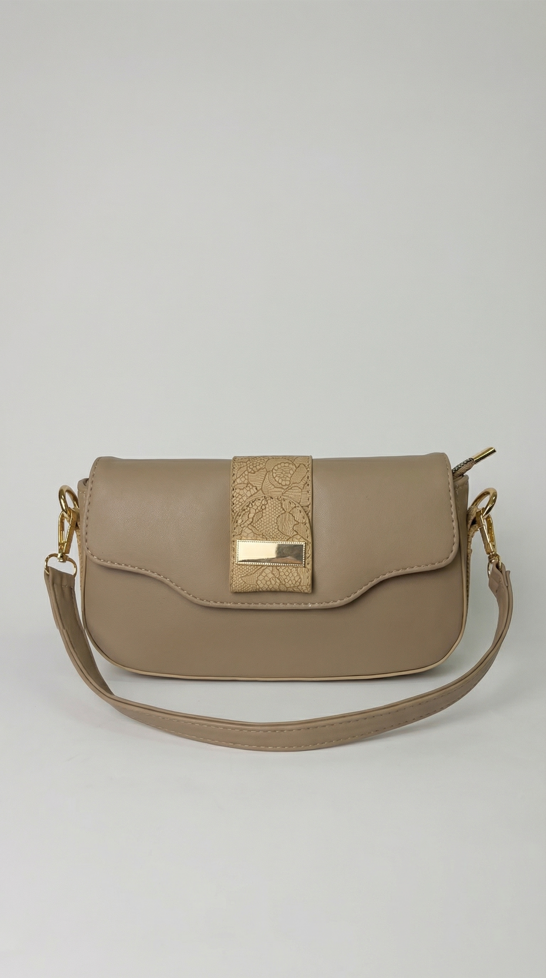 The Arc Bag - creamy tan