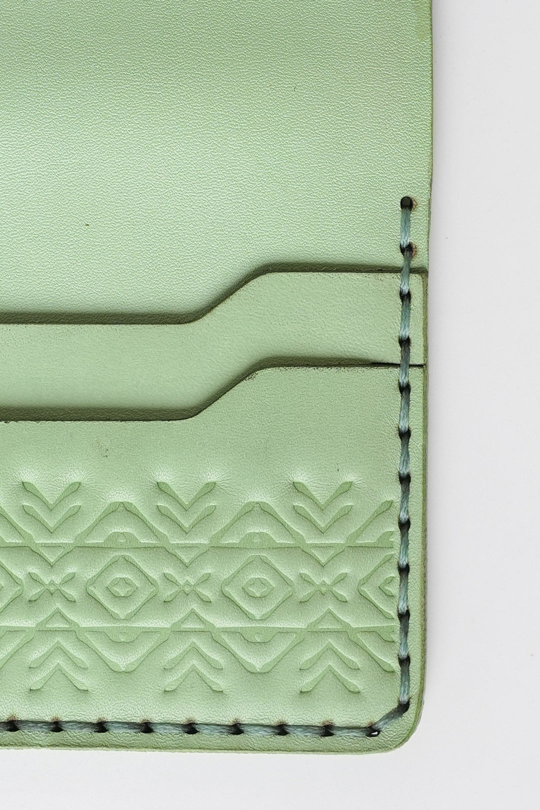 Engraving Wallet – Handmade Genuine Leather - Mint Crest
