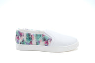 Shadow Stride Sneaker Slip-on - White