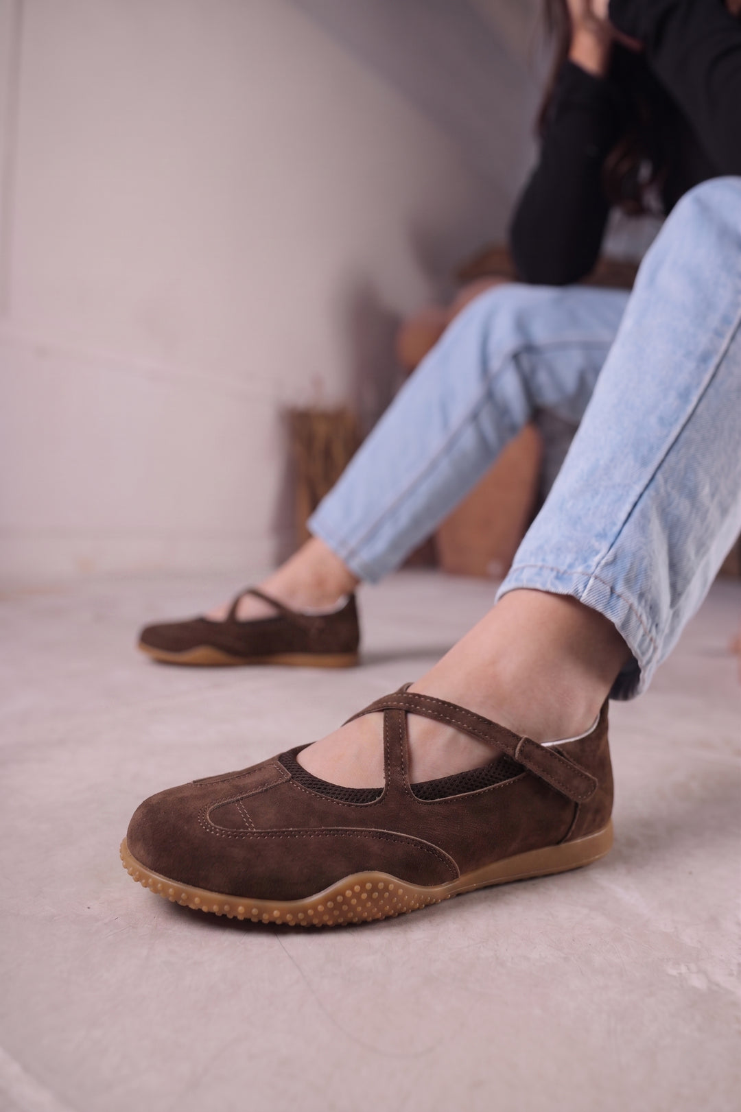 The Neutral Crossover Comfort Flat - Brown