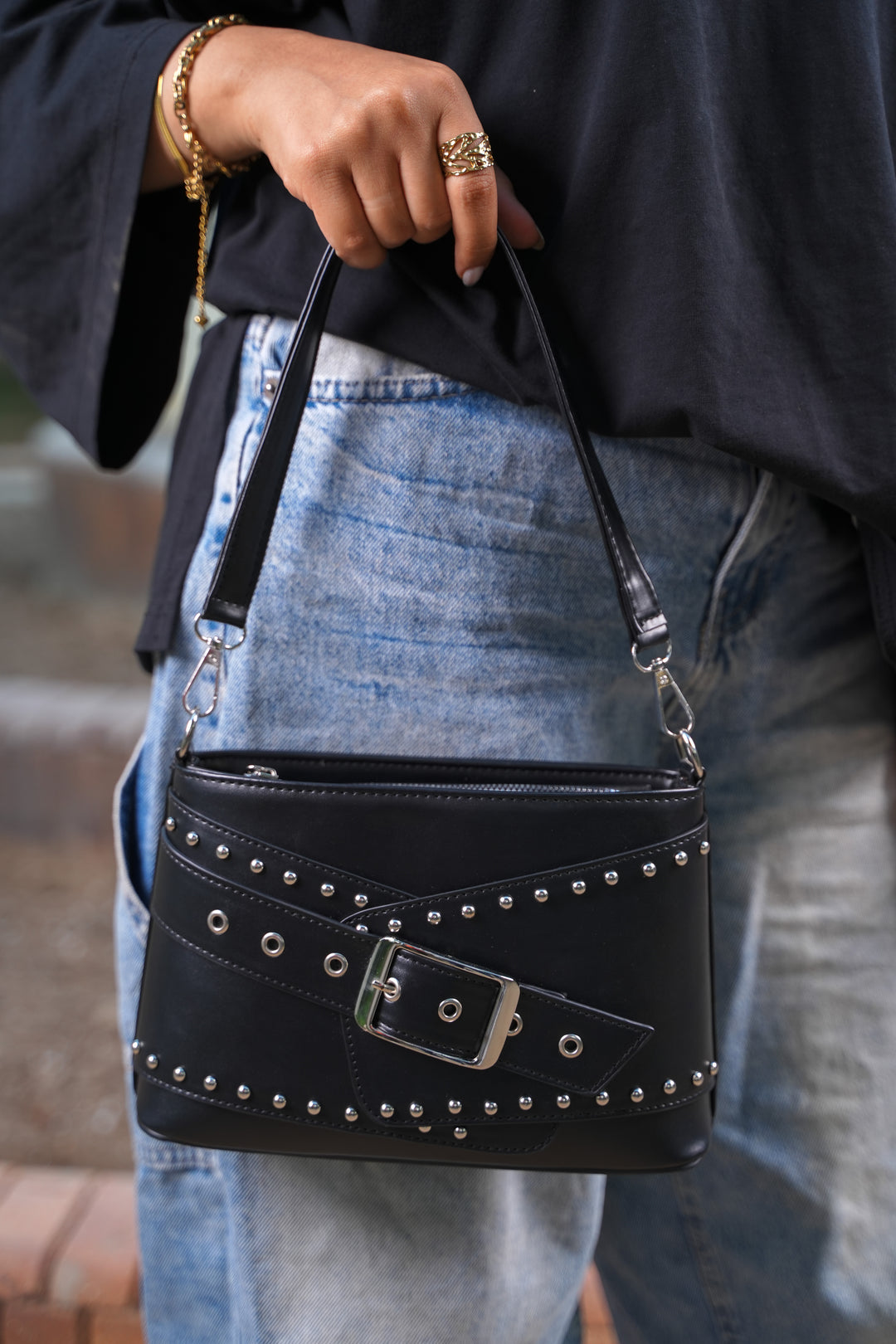 The Icon Buckle Bag - Black