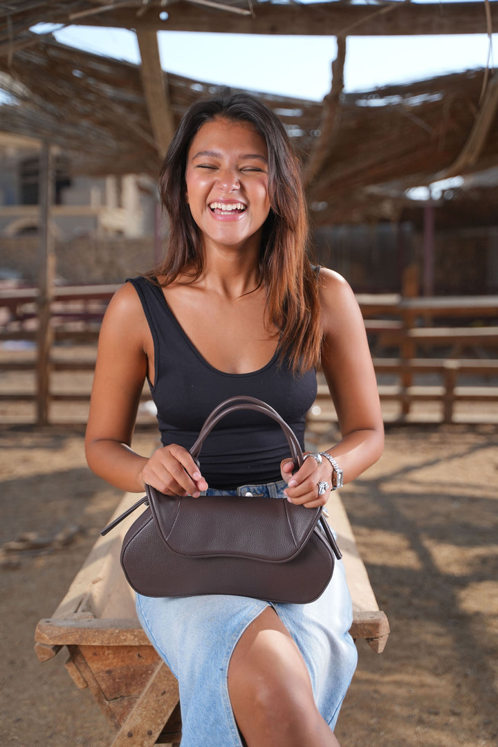 The Luna Classic Flap Shoulder Bag | Dark brown