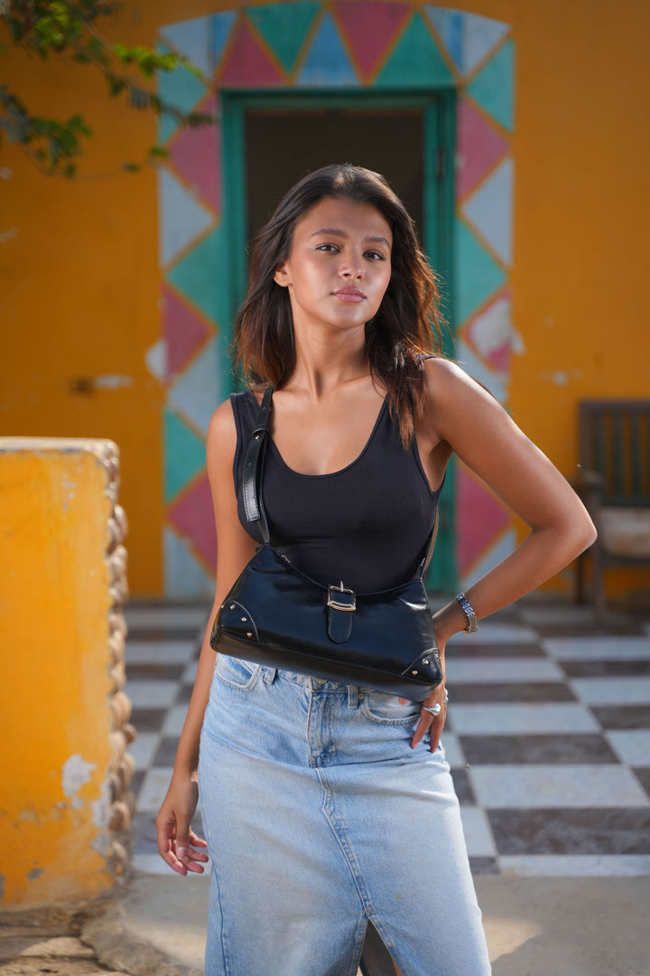 The Siena Buckle Shoulder Bag | Black