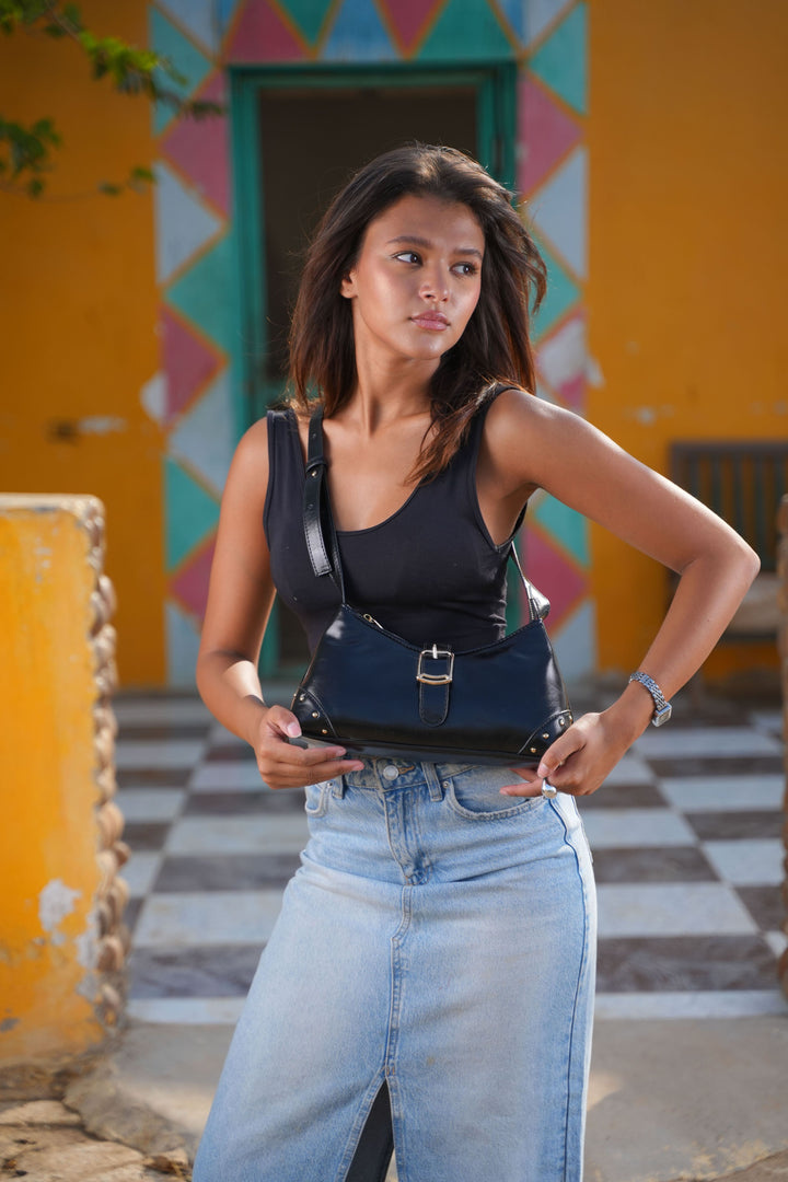 The Siena Buckle Shoulder Bag | Black