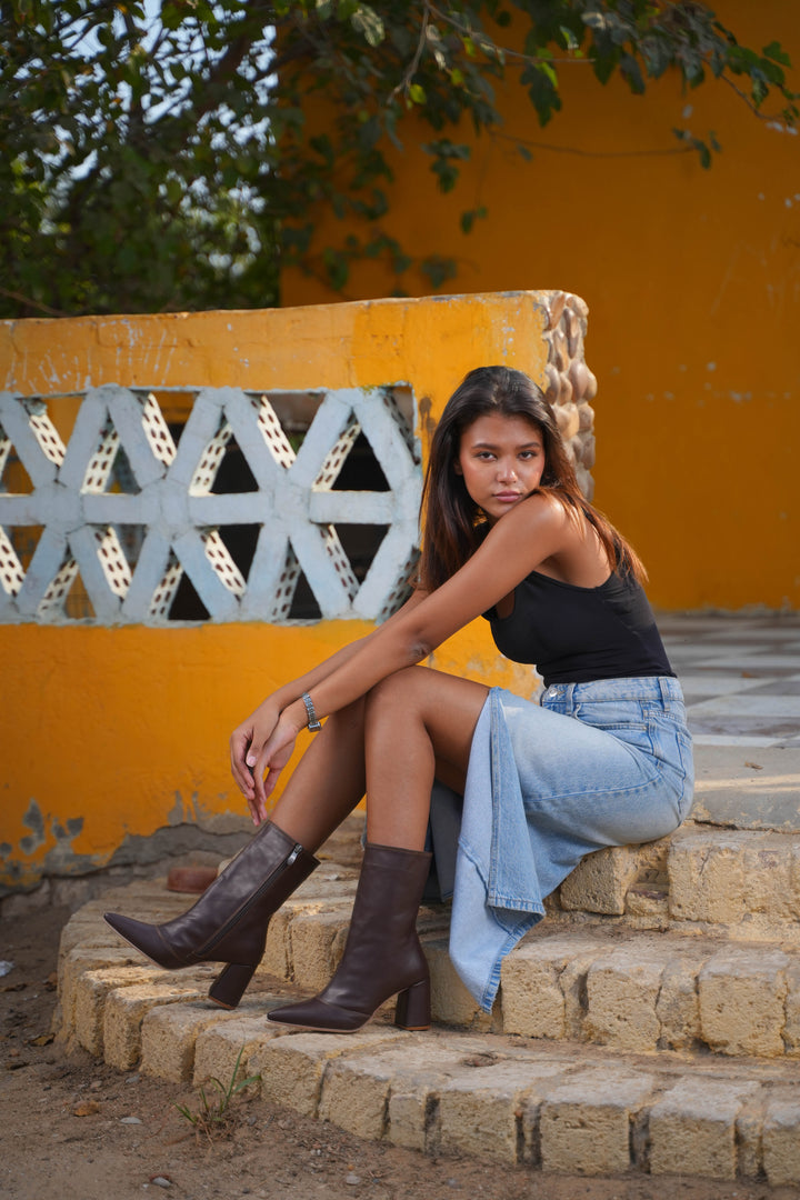 Siren Square Block Boot | Brown