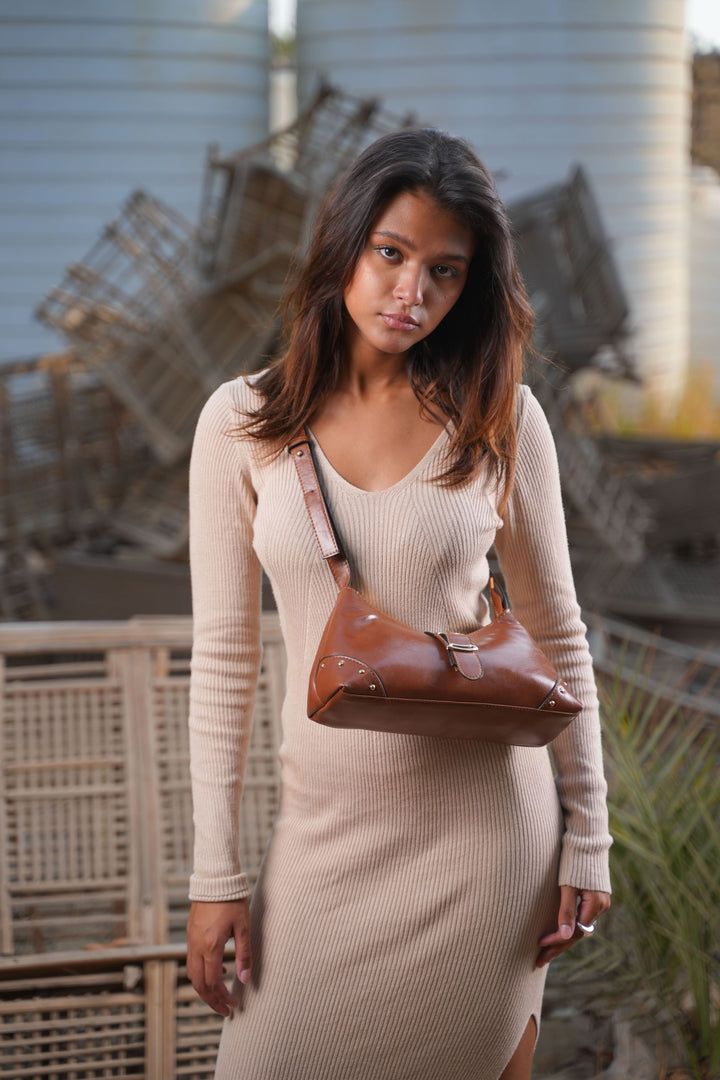 The Siena Buckle Shoulder Bag | Havane