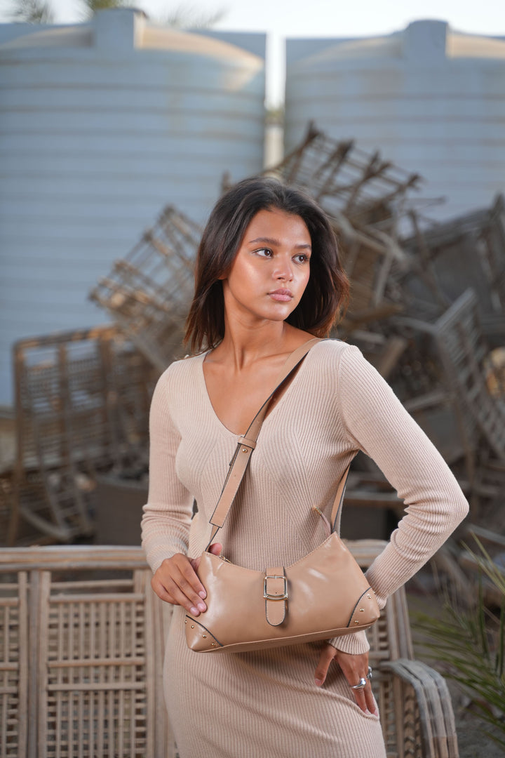 The Siena Buckle Shoulder Bag | Cafe