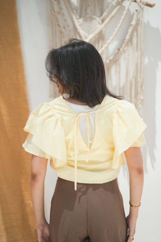 The Cropped Resort Shirt - Butter Yellow