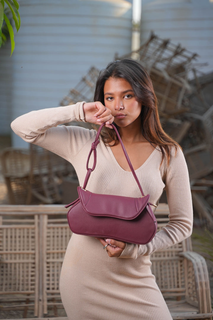 The Luna Classic Flap Shoulder Bag | Burgundy