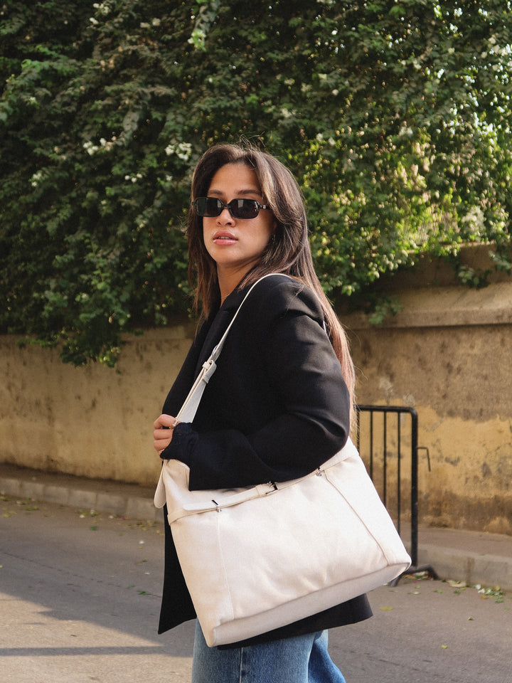 Beige belted slouch shoulder bag faux suede – worn on model (6)