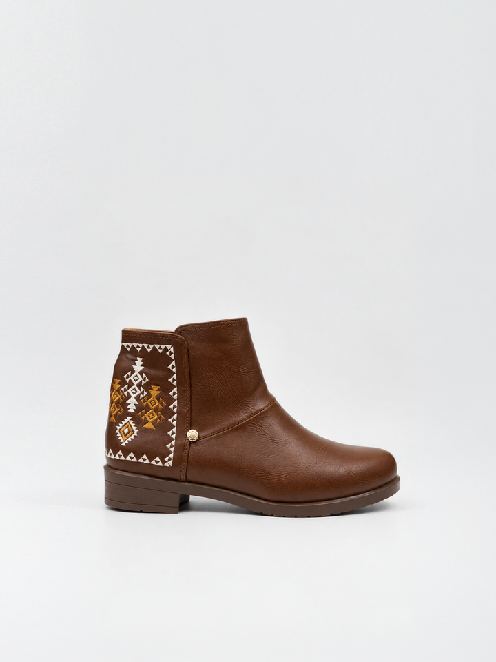 Havane embroidered panel ankle boot faux leather – side view
