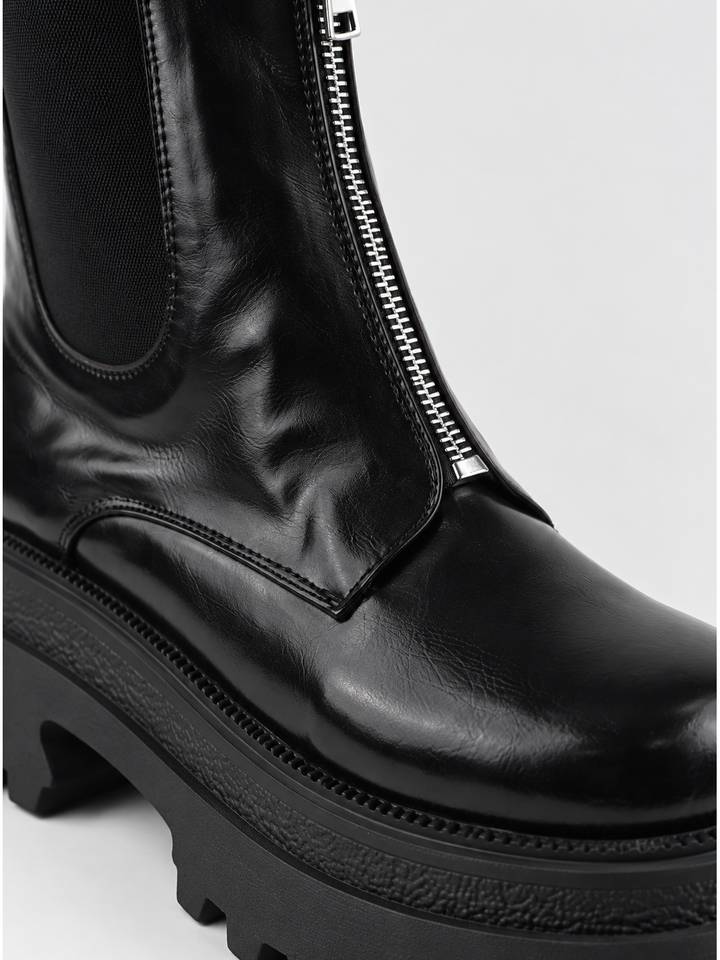 Black front-zip platform chelsea boot faux leather – front zip and toe close-up