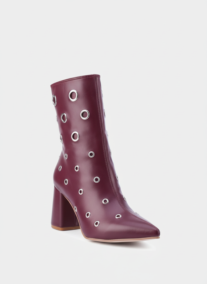 Siren Eyelet Block Boot | Burgundy