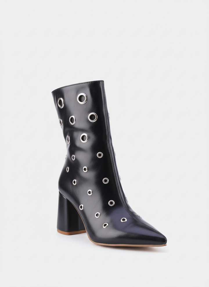 Siren Eyelet Block Boot | Black