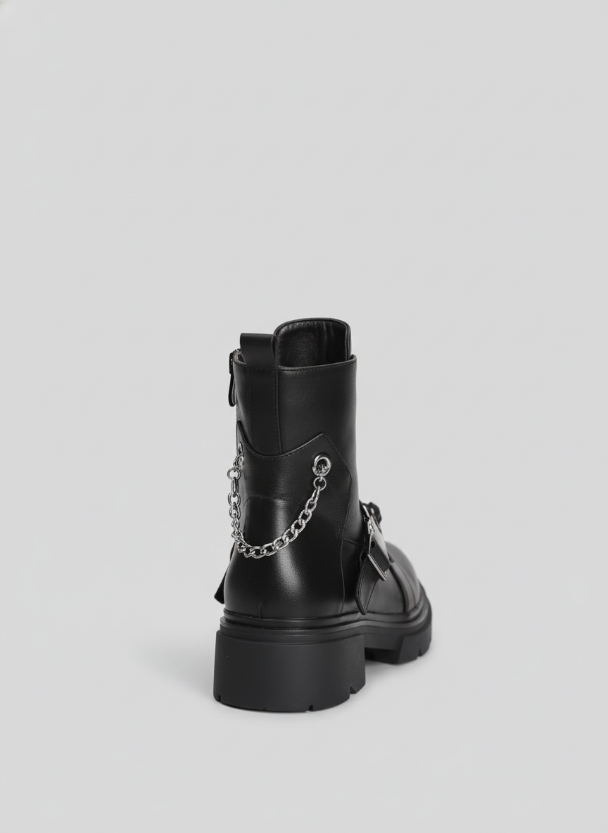 Rebel Chain Boots | Black