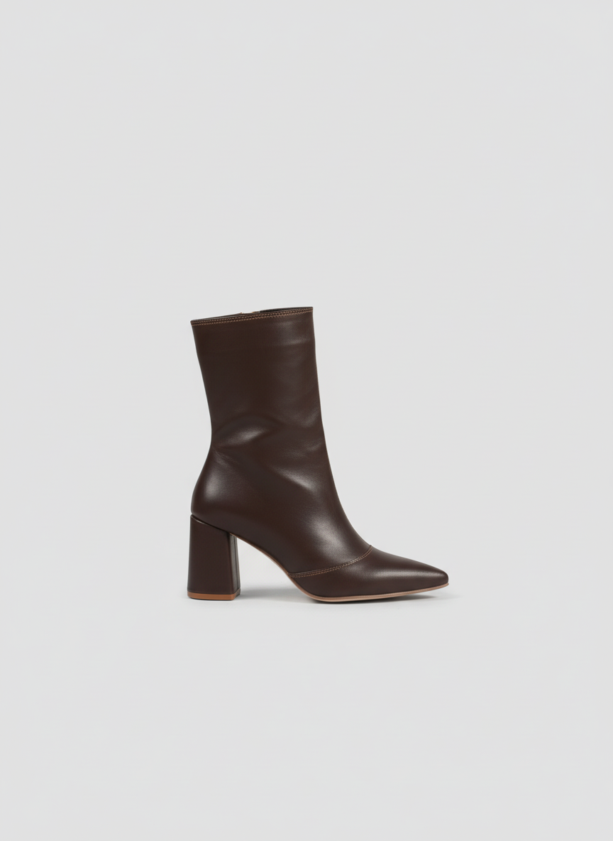 Siren Square Block Boot | Brown