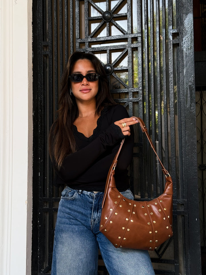 Havane studded hobo bag faux leather – worn on model (4)