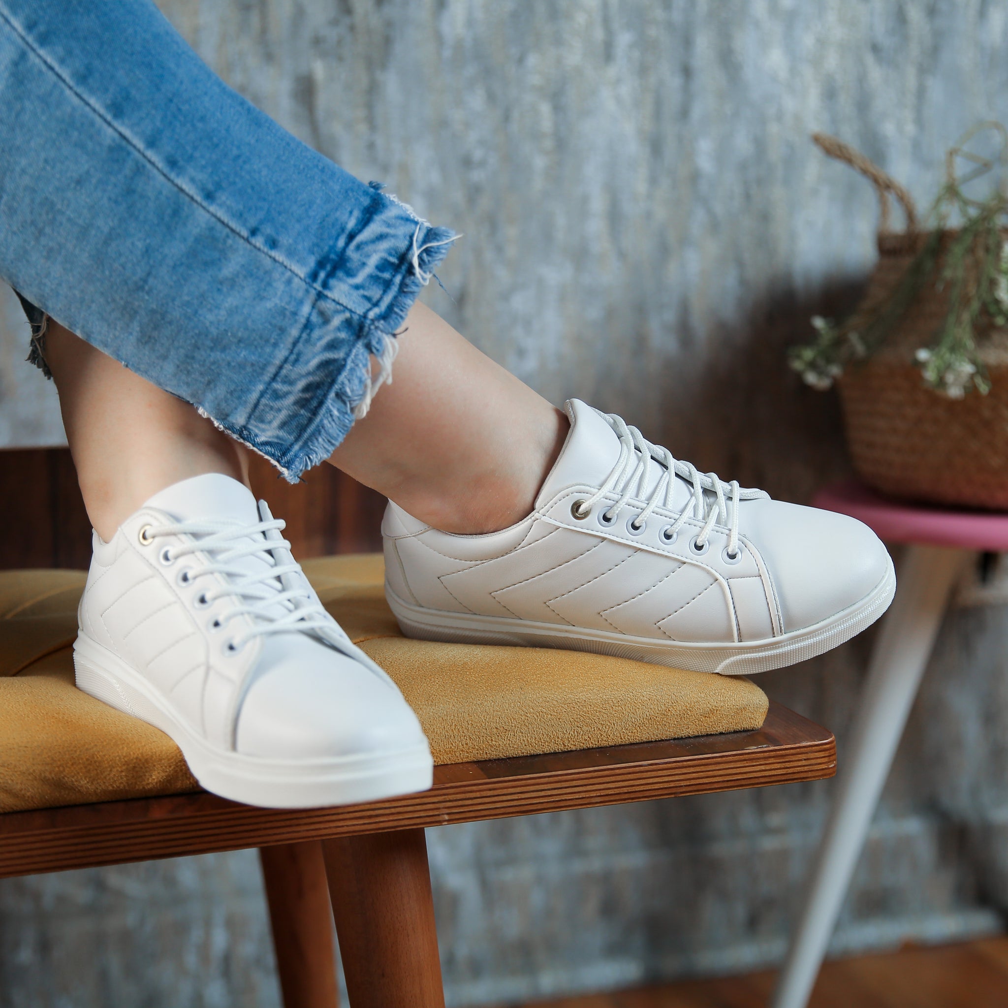 White sneakers with laces