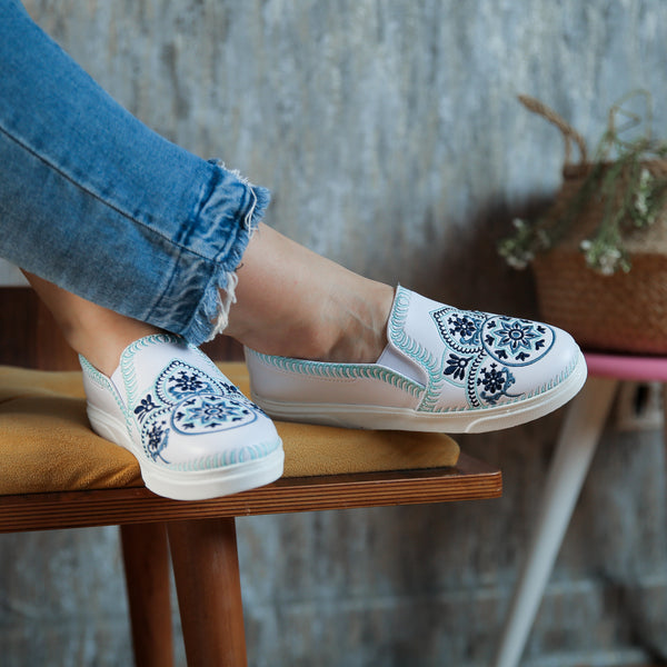 White Slip on Sneaker With Front Flower Embroidered