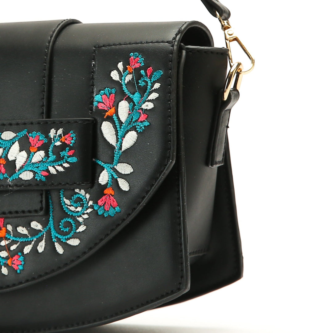 Elegance Embroidered Crossbody Bag - black