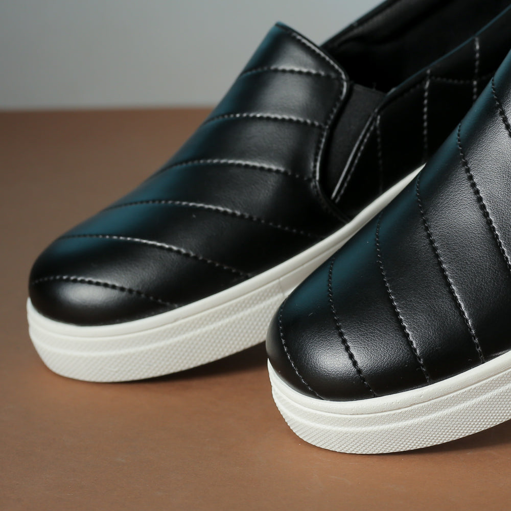 Flat Slip On Leather Sneaker